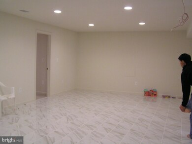 25936 Kimberly Rose Dr, Chantilly, VA 20152 - photo 3