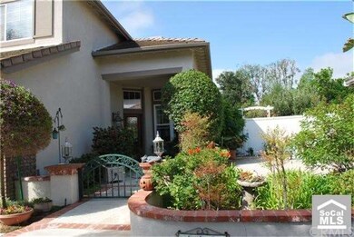 Front entry & side patio area