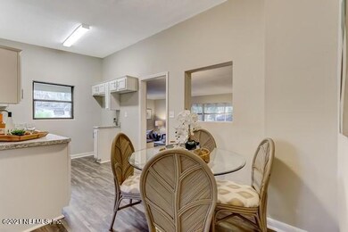 2814 Brackridge Blvd E, Jacksonville, FL 32216 - photo 6