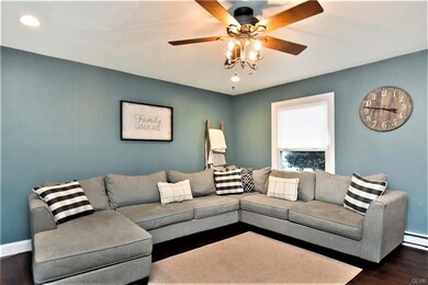 122 N 7th St, Emmaus, PA 18049 - photo 4