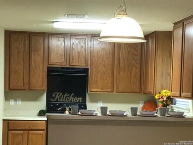 7442 Gamble Oak Dr, San Antonio, TX 78223 - photo 4