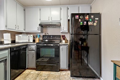 11548 Blackwell Rd, Central Point, OR 97502 - photo 7