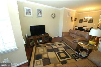 2968 Chinkapin Oak Ln unit 164, Woodbridge, VA 22191 - photo 3