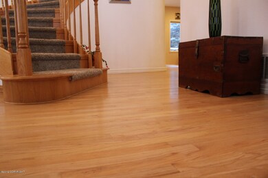 Wood floors in entry, hall on main floor