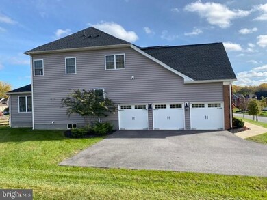 14902 Mary Bowie Pkwy, Upper Marlboro, MD 20774 - photo 5