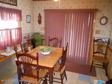 129 Townsend Ave, Swoyersville, PA 18704 - photo 6