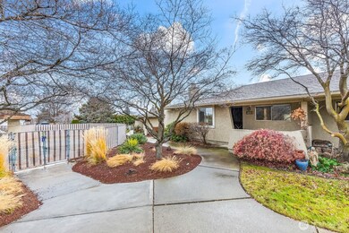 611 N 50th Ave unit 14, Yakima, WA 98908 - photo 2