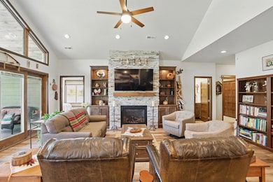 Living room View w/Gas Fireplace