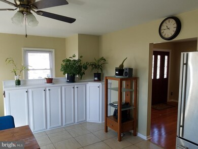 206 W Cedar Ave, Oaklyn, NJ 08107 - photo 2