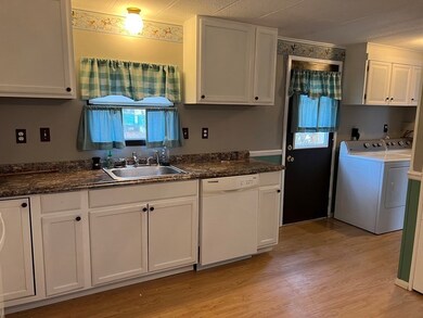 117 Doolittle Ln, West Wareham, MA 02576 - photo 7