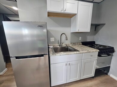 10 Vernon St unit 303, Keene, NH 03431 - photo 4