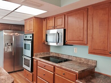 9823 W Lindgren Ave, Sun City, AZ 85373 - photo 7