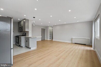 The Lancaster unit 604, Arlington, VA 22204 - photo 4