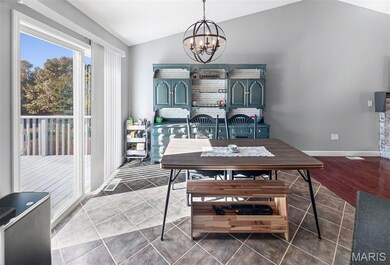 919 Carla Dr, Troy, IL 62294 - photo 7