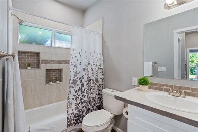 108 S Elm St, Spokane, WA 99201 - photo 7