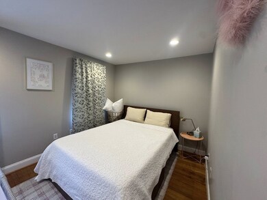522 E 3rd St unit 2, Boston, MA 02127 - photo 3