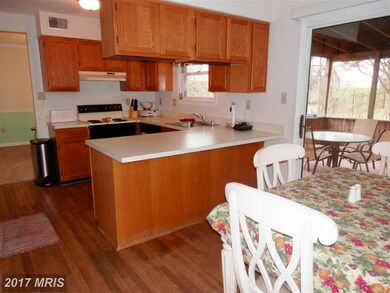 18023 Rocky Ridge Ln, Olney, MD 20832 - photo 7