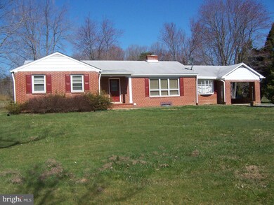 13368 Elk Run Rd, Bealeton, VA 22712 - photo 2