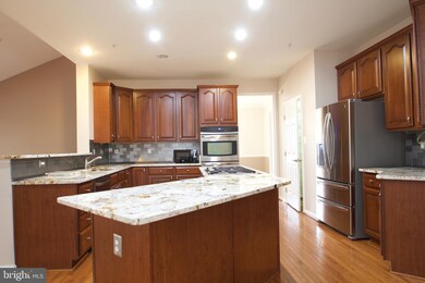 4905 Daisey Creek Terrace, Beltsville, MD 20705 - photo 3