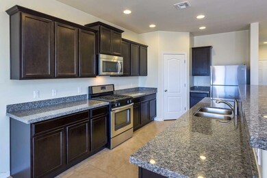 LGI Homes_Cimarron_L_04