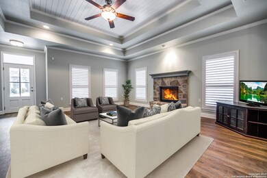 2257 Gruene Lake Dr, New Braunfels, TX 78130 - photo 2