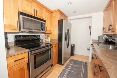 108 Peterborough St unit 7D, Boston, MA 02215 - photo 7