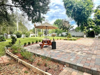 8241 Wellsmere Cir, Orlando, FL 32835 - photo 5