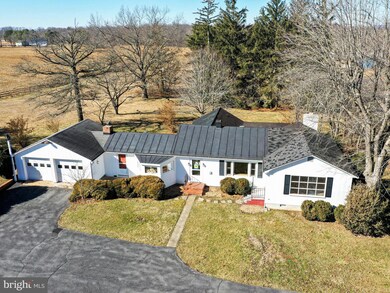 1009 Longmarsh Rd, Berryville, VA 22611 - photo 4