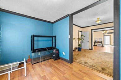 349 6th Ave SW, Cedar Rapids, IA 52404 - photo 6