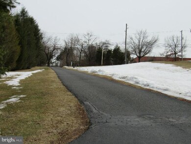 2521 Quakertown Rd, Pennsburg, PA 18073 - photo 3