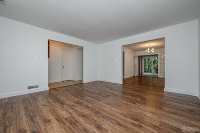 26 Cloister Ct, Old Bridge, NJ 08857 - photo 6