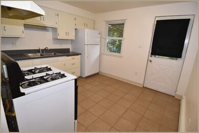 229 Webster St unit 4, Batavia, IL 60510 - photo 5