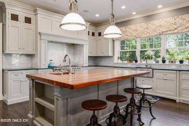 10 Birch Ln, Greenwich, CT 06830 - photo 6