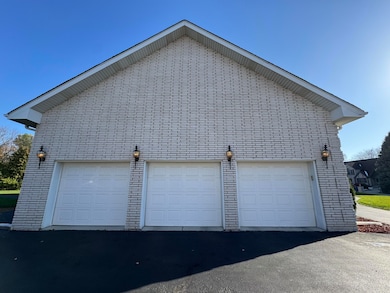 1217 Killarney Dr, Dyer, IN 46311 - photo 4