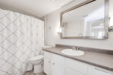 10110 Forum West Dr unit 128, Houston, TX 77036 - photo 7