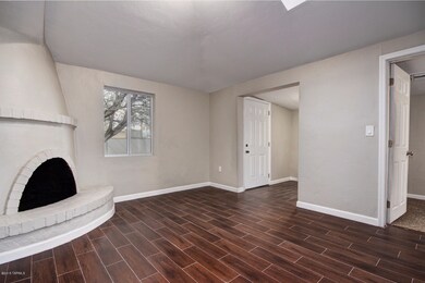 0011-Walnut (11)