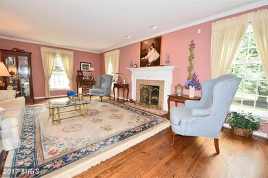 9 Dellwood Ct, Cockeysville, MD 21030 - photo 3