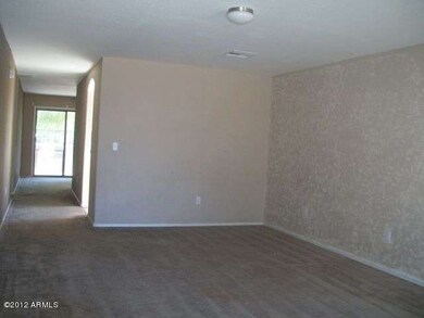 Ellis Gr Rm