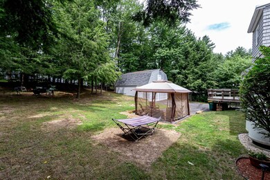 16 Yvonne St, Rochester, NH 03867 - photo 5