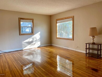 914 S 11th St, Grand Forks, ND 58201 - photo 3