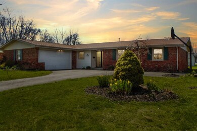 704 Melody Ln, Frankfort, IN 46041 - photo 2