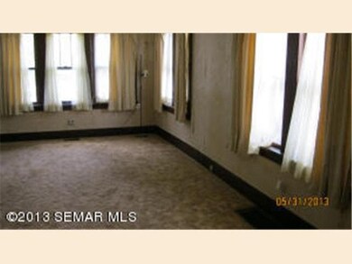 405 4th St SW, Austin, MN 55912 - photo 4