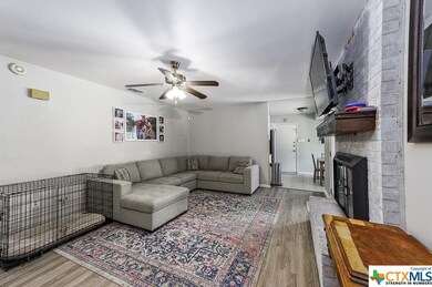 901 Laurie Ln, Copperas Cove, TX 76522 - photo 5