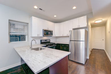 3015 W Wellington Ave, Chicago, IL 60618 - photo 3