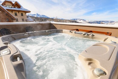 Hot Tub Fifth Floor III