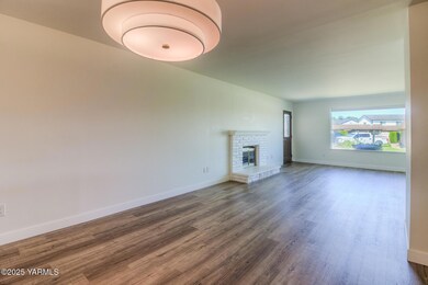 100 N 60th Ave unit 15, Yakima, WA 98908 - photo 7