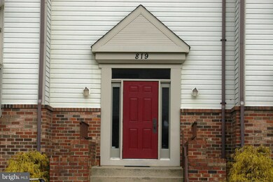 819 Stratford Way unit L, Frederick, MD 21701 - photo 2