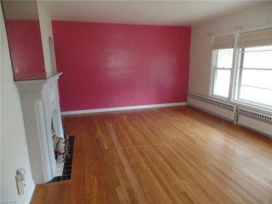 17721 Mccracken Rd, Maple Heights, OH 44137 - photo 4