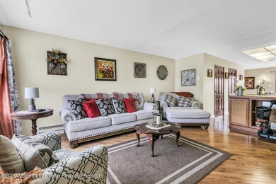 100 Seaview Ave 1a Monmouth-large-007-01