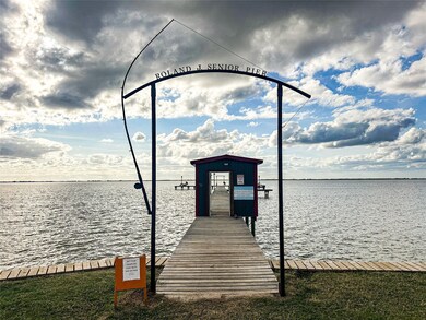 577 W Red Snapper Dr, Palacios, TX 77465 - photo 6